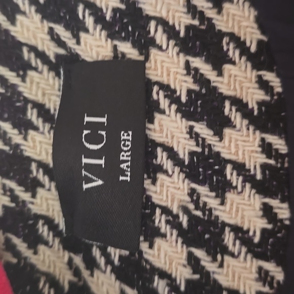 Sold Out Houndstooth Blazer ✨️ HOST PICK ✨️ - Picture 2 of 2